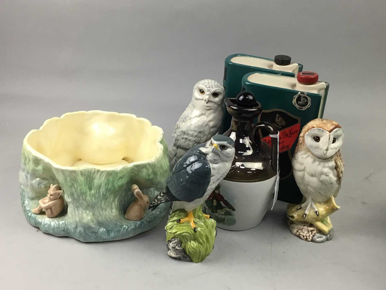 Lot 41 - A LOT OF THREE ROYAL DOULTON BIRDS OF PREY WHISKEY DECANTERS AND OTHER CERAMICS