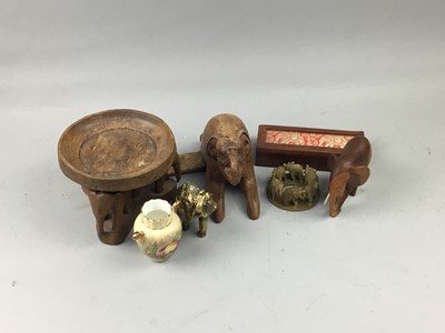 Lot 42 - A COLLECTION OF WOOD CARVINGS