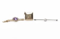 Lot 268 - EARLY TWENTIETH CENTURY NINE CARAT GOLD...