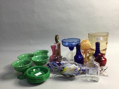Lot 64 - A LOT OF GLASS WARE
