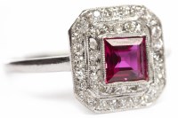Lot 271 - ART DECO RUBY AND DIAMOND RING set with a...
