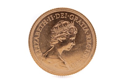 Lot 80 - AN ELIZABETH II GOLD SOVEREIGN DATED 1981