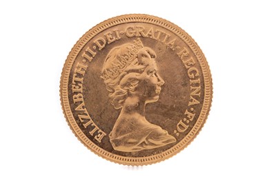 Lot 82 - AN ELIZABETH II GOLD SOVEREIGN DATED 1981