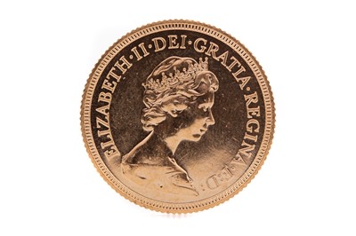 Lot 86 - AN ELIZABETH II GOLD SOVEREIGN DATED 1981