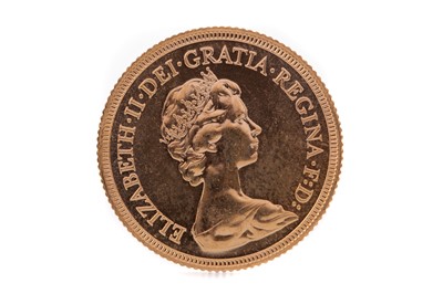 Lot 97 - AN ELIZABETH II GOLD SOVEREIGN DATED 1981