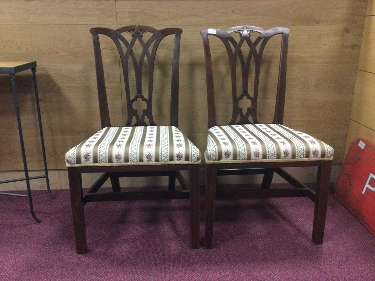 Lot 71 - A PAIR OF GEORGE III MAHOGANY DINING CHAIRS