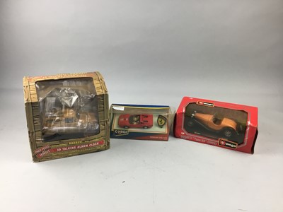 Lot 17 - A COLLECTION OF MODEL VEHICLES