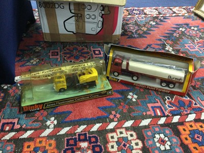 Lot 20 - A COLLECTION OF DINKY VEHICLES AND A VIDEO CAMERA