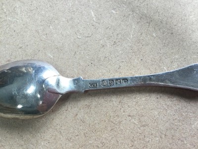 Lot 423 - A PAIR OF SILVER HANOVERIAN PATTERN TABLE SPOONS AND OTHERS