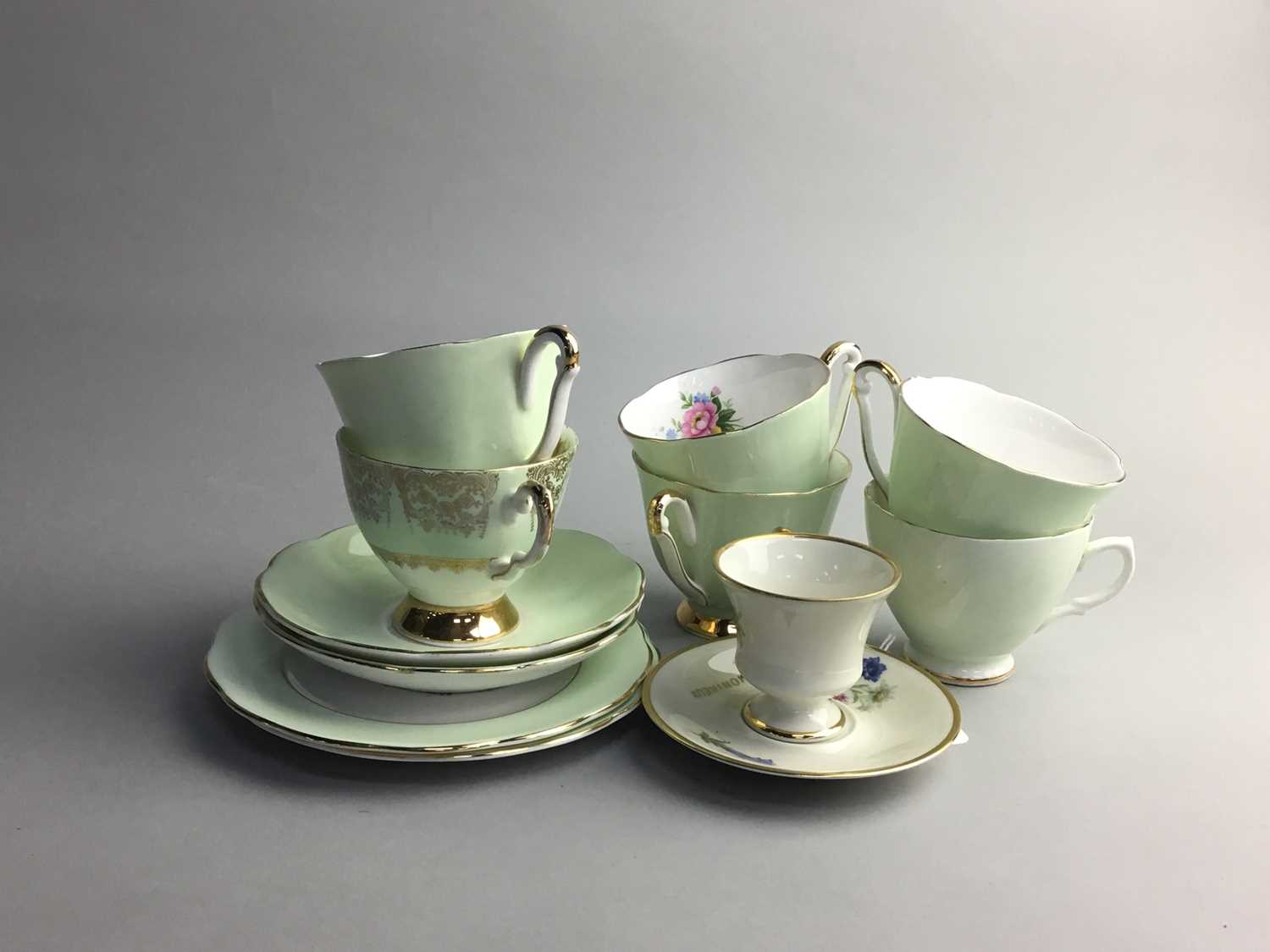 Lot 13 - A QUEEN ANNE BONE CHINA PART TEA SERVICE AND OTHER TEA WARE