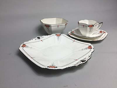 Lot 350 - A SHELLEY PART TEA SERVICE AND A COALPORT PART TEA SERVICE IN FITTED BOX