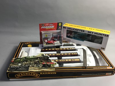 Lot 272 - A LOT OF MAINLINE AND HORNBY ELECTRIC TRAIN SETS