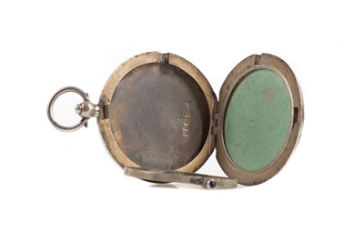 Lot 428 - AN EDWARDIAN SILVER AND GUILLOCHE ENAMEL COMPACT