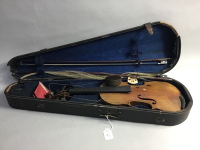 Lot 297 - A 20TH CENTURY VIOLIN AND FITTED CASE