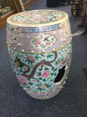 Lot 1632 - A CHINESE BARREL FORM FAMILE ROSE GARDEN SEAT