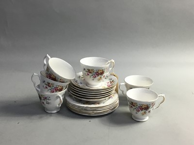 Lot 471 - A ROYAL OSBORNE TEA SERVICE AND OTHER CERAMICS