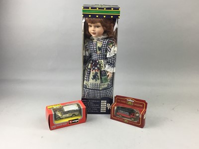 Lot 543 - A COLLECTION OF BOXED MODEL VEHICLES