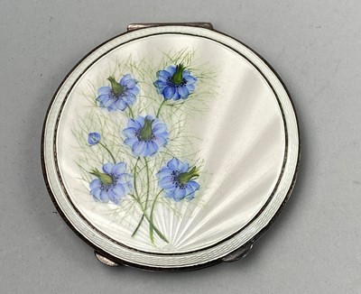 Lot 13A - A SILVER AND ENAMEL COMPACT