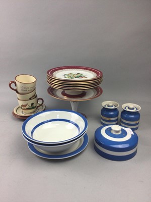 Lot 519 - AN EARLY 20TH CENTURY FLORAL PAINTED DESSERT SERVICE AND OTHER CERAMICS