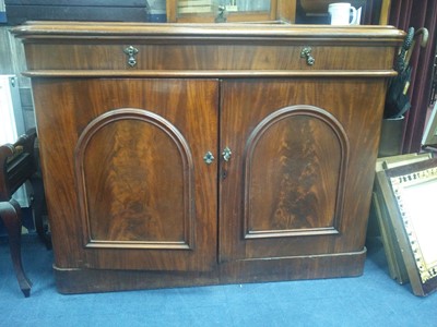 Lot 561 - A VICTORIAN MAHOGANY CUPBOARD