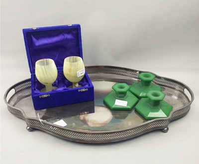 Lot 547 - A PAIR OF ONYX GOBLETS, THREE HARDSTONE CANDLESTICKS AND A TRAY