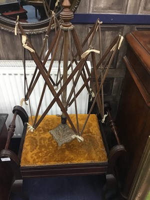 Lot 572 - A STAINED WOOD PIANO STOOL AND A WOOL WINDER