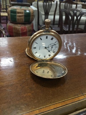 Lot 18 - A VICTORIAN  POCKET WATCH BY WALTHAM IN A GOLD PLATED CASE AND A TRAVELLING TIMEPIECE
