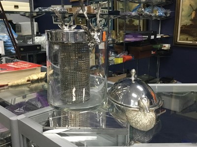 Lot 609 - A SILVER PLATE MOUNTED GLASS ICE BUCKET AND OTHER PLATED ITEMS