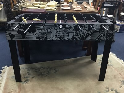 Lot 390A - A TABLE FOOTBALL GAME