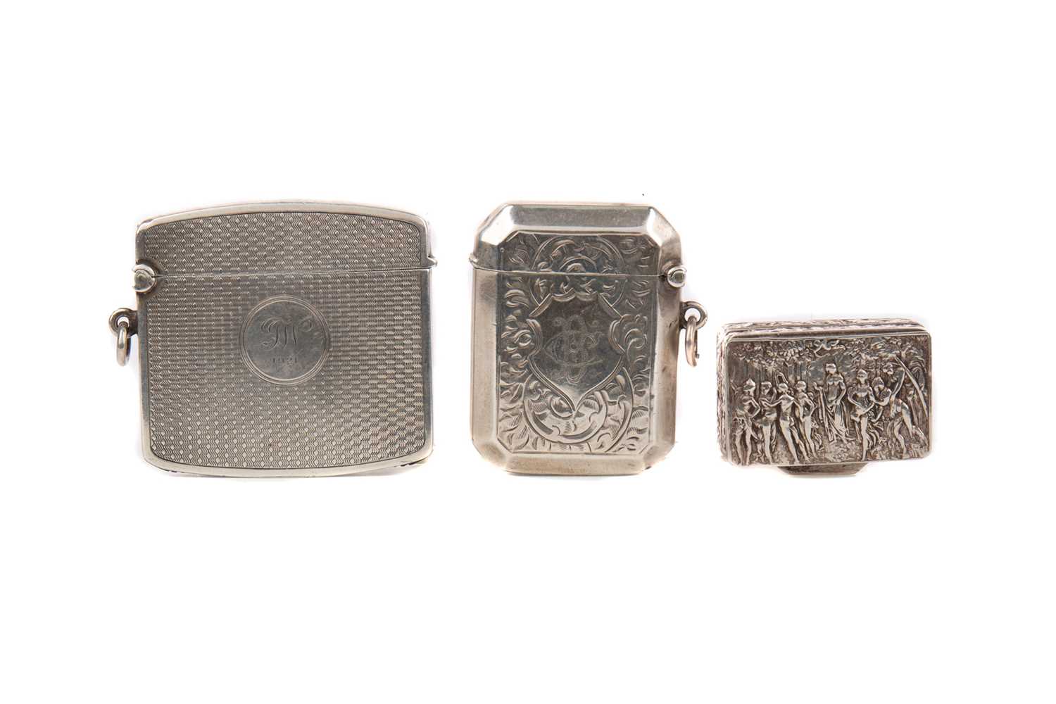 Lot 438 - A CONTINENTAL 800 SILVER PILLBOX AND TWO SILVER VESTA CASES