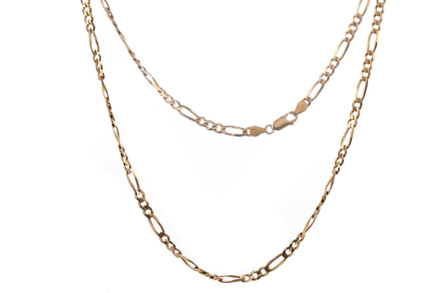 Lot 835 - A GOLD FIGARO CHAIN