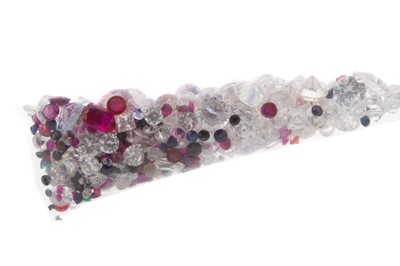 Lot 948 - A COLLECTION OF LOOSE GEMSTONES