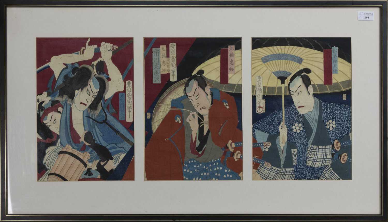 Lot 1694 - AN EARLY 20TH CENTURY JAPANESE WOODBLOCK PRINT TRIPTYCH