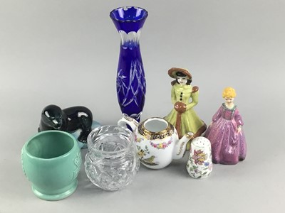 Lot 287 - A COLLECTION OF CERAMICS AND CRYSTAL