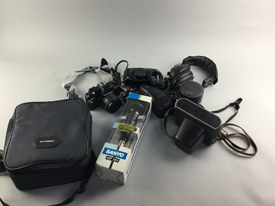 Lot 321 - A PRAKITCA BC1 CAMERA AND OTHER PHOTOGRAPHIC ACCESSORIES