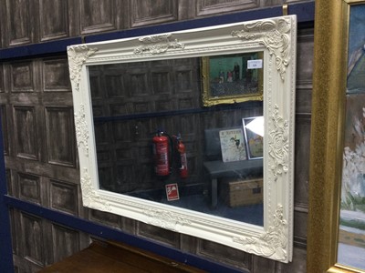 Lot 329 - A RECTANGULAR WALL MIRROR