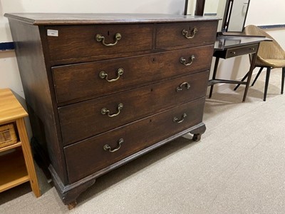 Lot 364 - A REGENCY CHEST OF DRAWERS