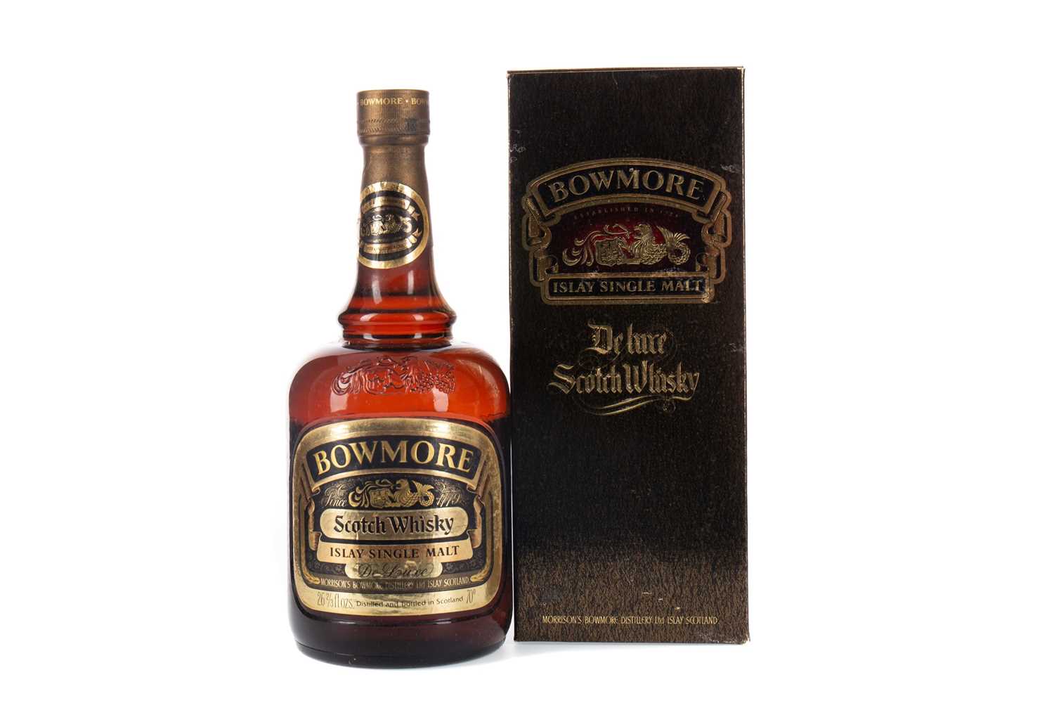 Lot 135 - BOWMORE DELUXE 26 2/3 FL.OZ