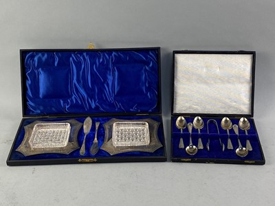 Lot 111A - A SET OF SIX SILVER PLATED TEASPOONS AND TONGS AND OTHER CASED CUTLERY