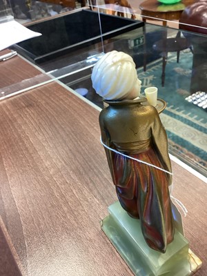 Lot 702 - AN ART DECO IVORY AND BRONZE FIGURE BY FERDINAND PREISS