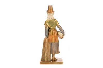 Lot 1085 - A ROYAL WORCESTER FIGURE OF A WELSH GIRL
