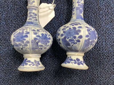 Lot 1729 - A PAIR OF 20TH CENTURY CHINESE BLUE AND WHITE VASES