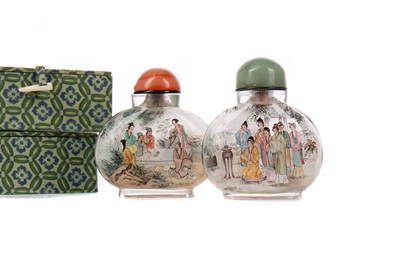 Lot 1731 - A LOT OF TWO 20TH CENTURY CHINESE INTERIOR PAINTED SNUFF BOTTLES