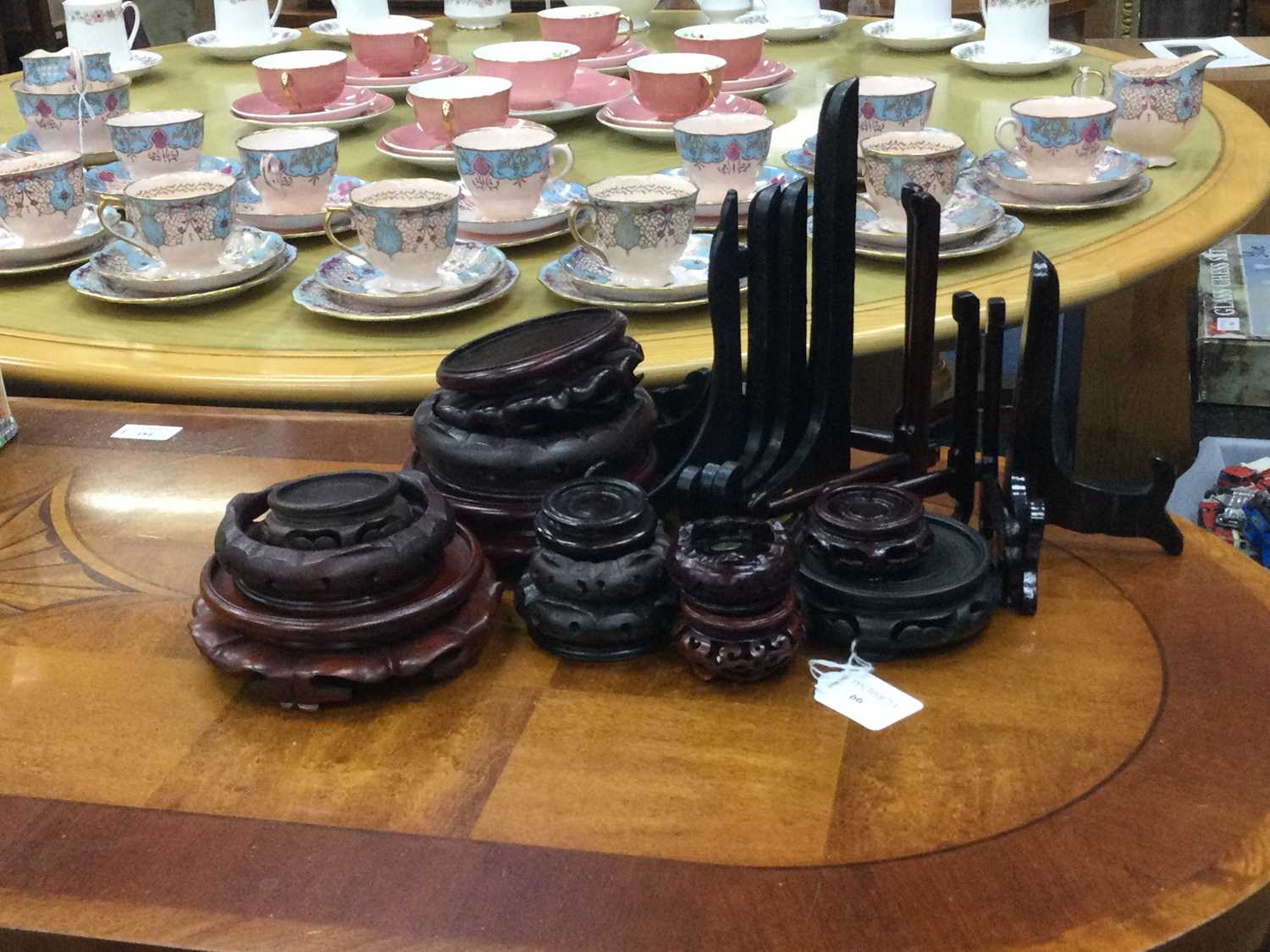 Lot 66 - A COLLECTION OF MODERN HARDWOOD BOWL, VASE AND PLATE STANDS