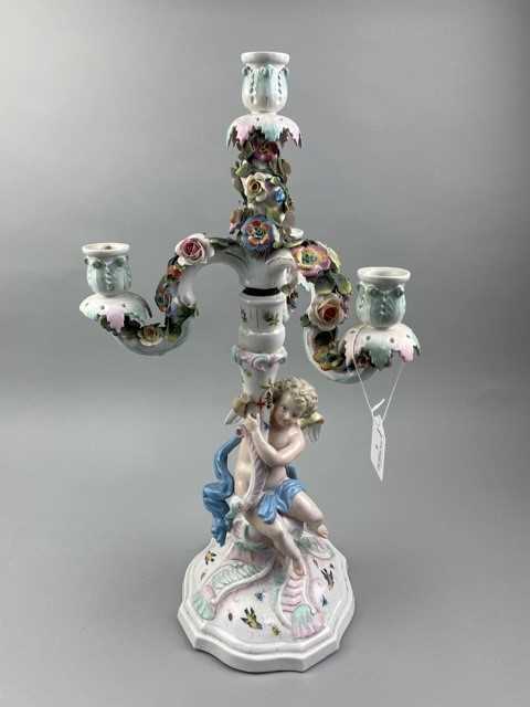 Lot 4 - A CONTINENTAL CERAMIC CANDELABRUM IN THE STYLE OF MEISSEN