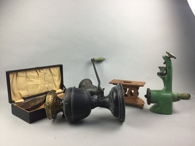 Lot 200 - A VINTAGE GLASSICK WASHBOARD, BATRICE MINCER, OIL LAMP AND OTHER OBJECTS
