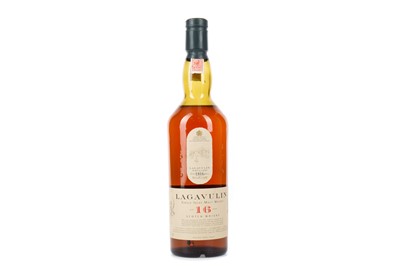 Lot 188 - LAGAVULIN AGED 16 YEARS WHITE HORSE DISTILLERS