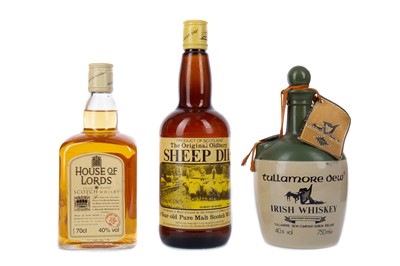 Lot 196 - SHEEP DIP, HOUSE OF LORDS AND TULLAMORE DEW DECANTER