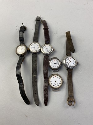 Lot 236 - A LOT OF VARIOUS COSTUME WATCHES