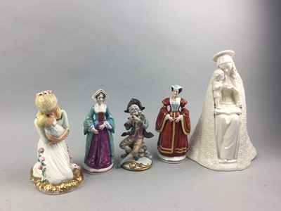 Lot 337 - A HUMMEL FIGURE OF A MOTHER AND CHILD AND OTHER VARIOUS FIGURES